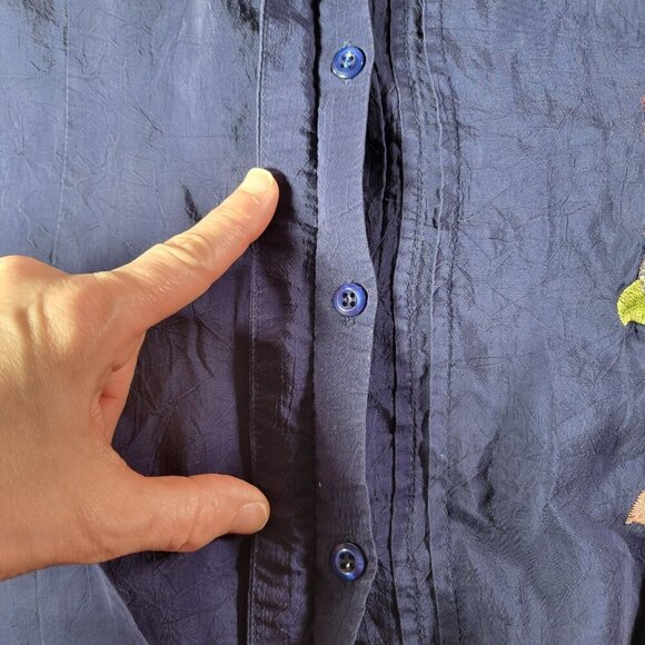 Soft Surroundings Women Purple Embroidered Floral Button-Down Shirt Top Size M - Picture 3 of 11